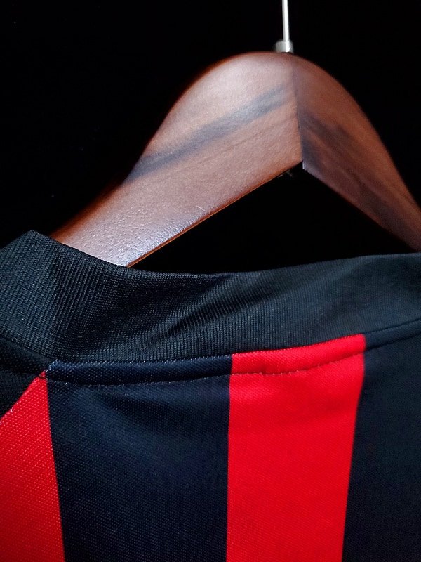 Camisa Retrô AC Milan I 2002/03 – Masculina - Imagem 4
