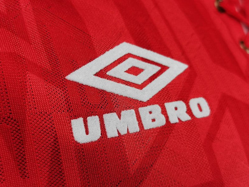 Camisa Retrô Manchester United I 1992/94 – Masculina - Imagem 6