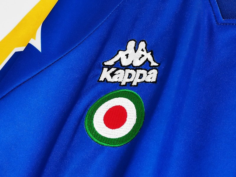 Camisa Juventus II 1995/96 – Masculina – Versão Torcedor - Imagem 6