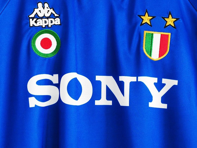Camisa Juventus II 1995/96 – Masculina – Versão Torcedor - Imagem 7