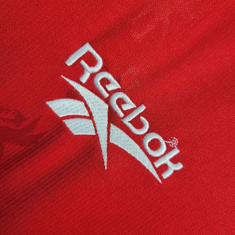 Camisa Retrô Liverpool I 1996/97 – Masculina - Imagem 6