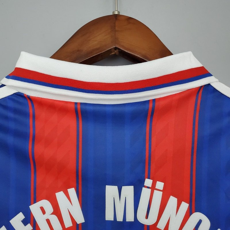Camisa Retrô Bayern de Munique I 1995/97 – Masculina - Imagem 4