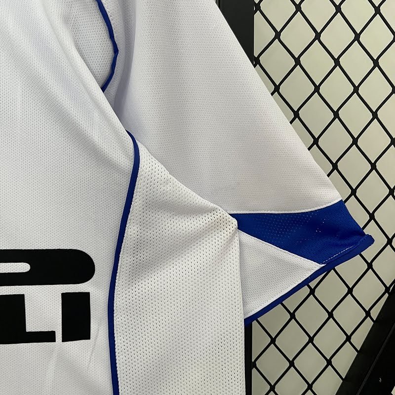 Camisa Retrô Inter de Milão II – Masculina - Imagem 4
