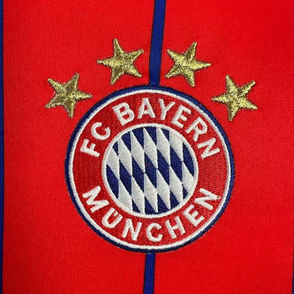 Camisa Retrô Bayern de Munique I 2014/15 – Masculina - Imagem 5