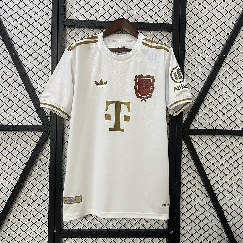 Camisa Bayern de Munique 2025/26 – Masculina – Versão Torcedor – Branca