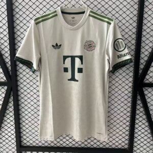 Camisa Bayern de Munique 2025/26 – Masculina – Versão Torcedor – Damasco