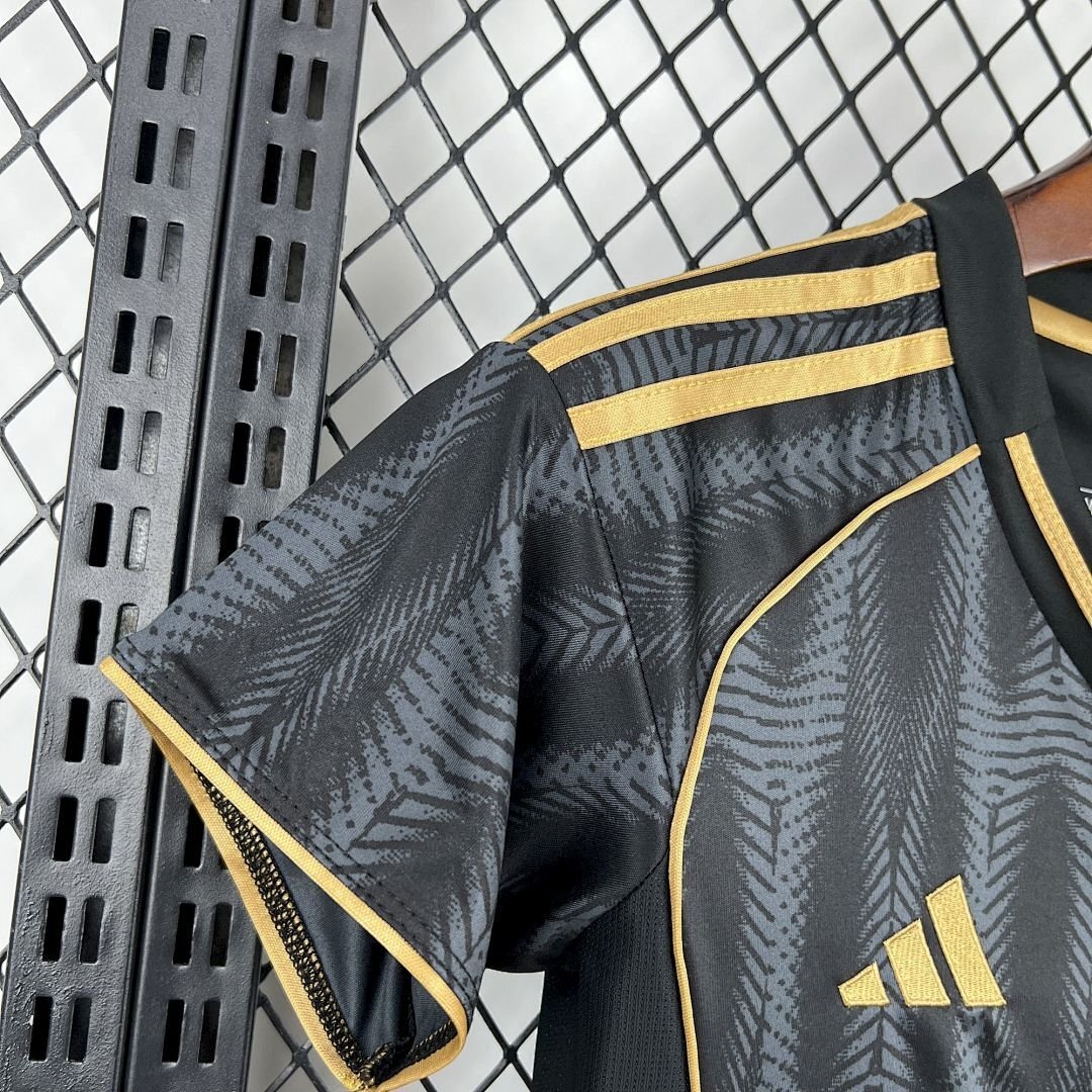 Camisa Atlético Mineiro 2025/26 – Feminina – Versão Torcedor - Imagem 5