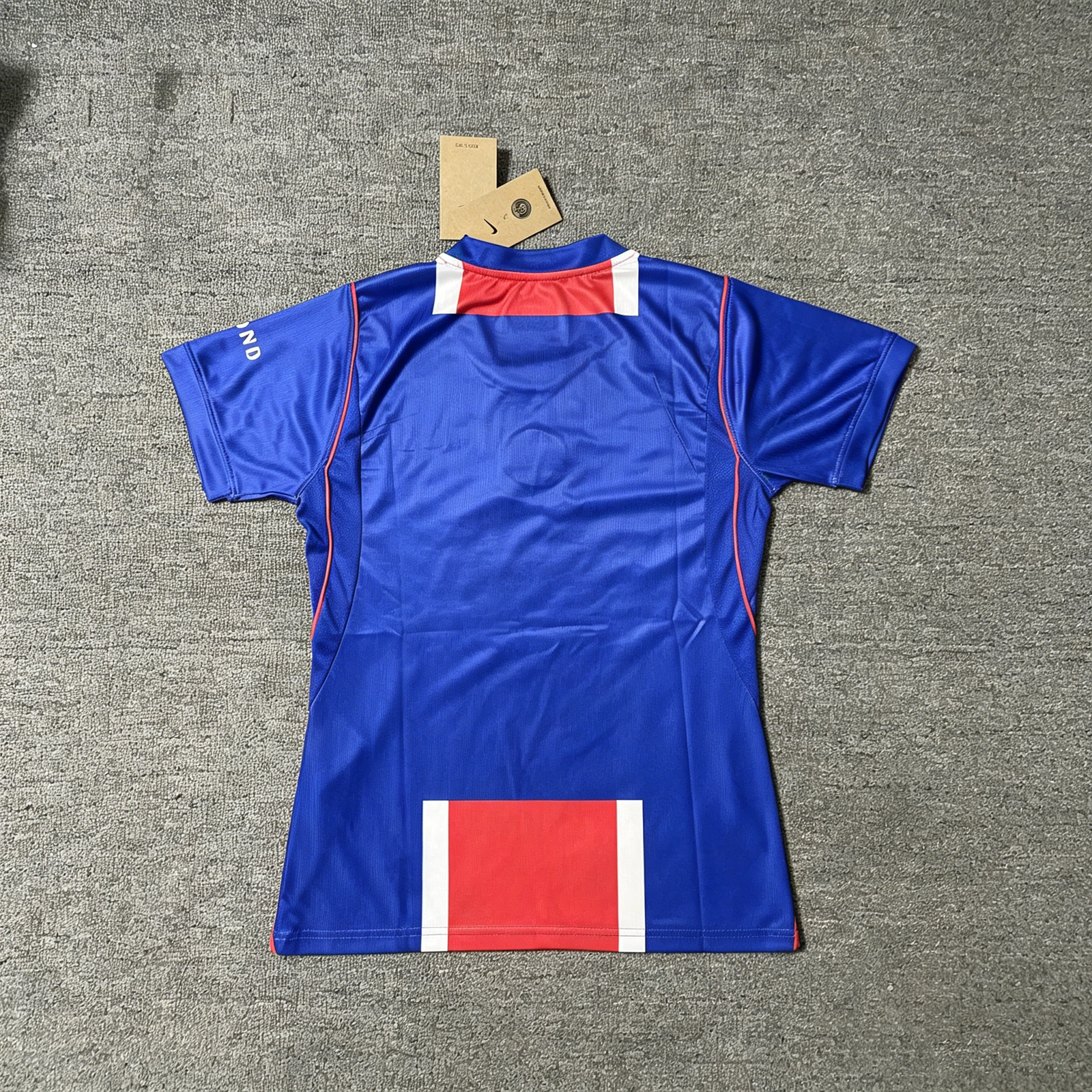 Camisa Paris Saint-Germain I 2026/27 – Feminina – Versão Torcedor - Imagem 2