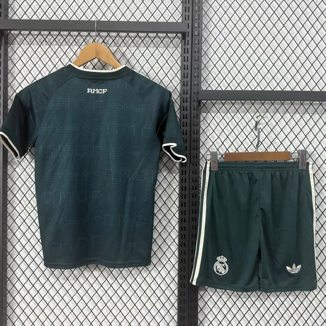 Kit Infantil Real Madrid II 2026/27 - Imagem 2