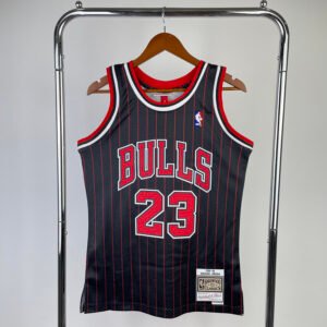 Regata NBA Chicago Bulls – Stripes #23 – 2096/97 – Preta – Masculina