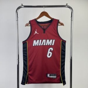 Regata NBA Miami Heat – James #6 – 2023 – Vermelha – Masculina
