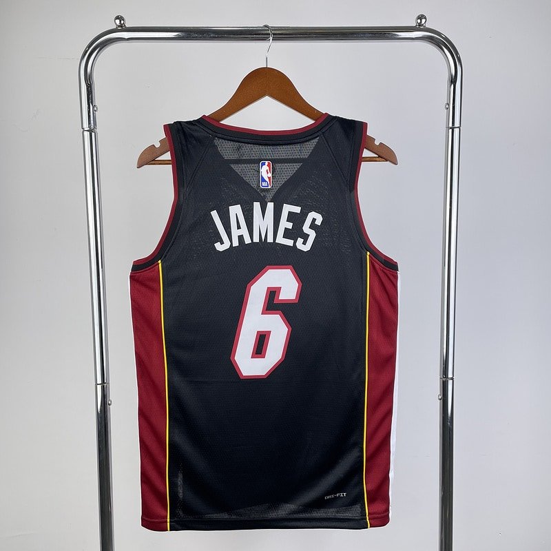 Regata NBA Miami Heat – Wade #3 – 2023 – Preta – Masculina – Imagem 2