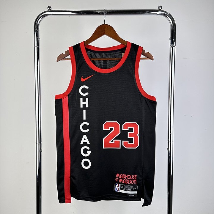 Regata NBA Chicago Bulls – Jordan #23 – 2024 – Preta – Masculina
