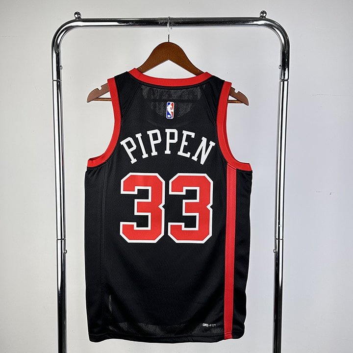 Regata NBA Chicago Bulls – Pippen #33 – 2024 – Preta – Masculina – Imagem 2