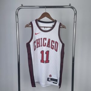 Regata NBA Chicago Bulls – #11 – City Edition – 2023/24 – Branca – Masculina