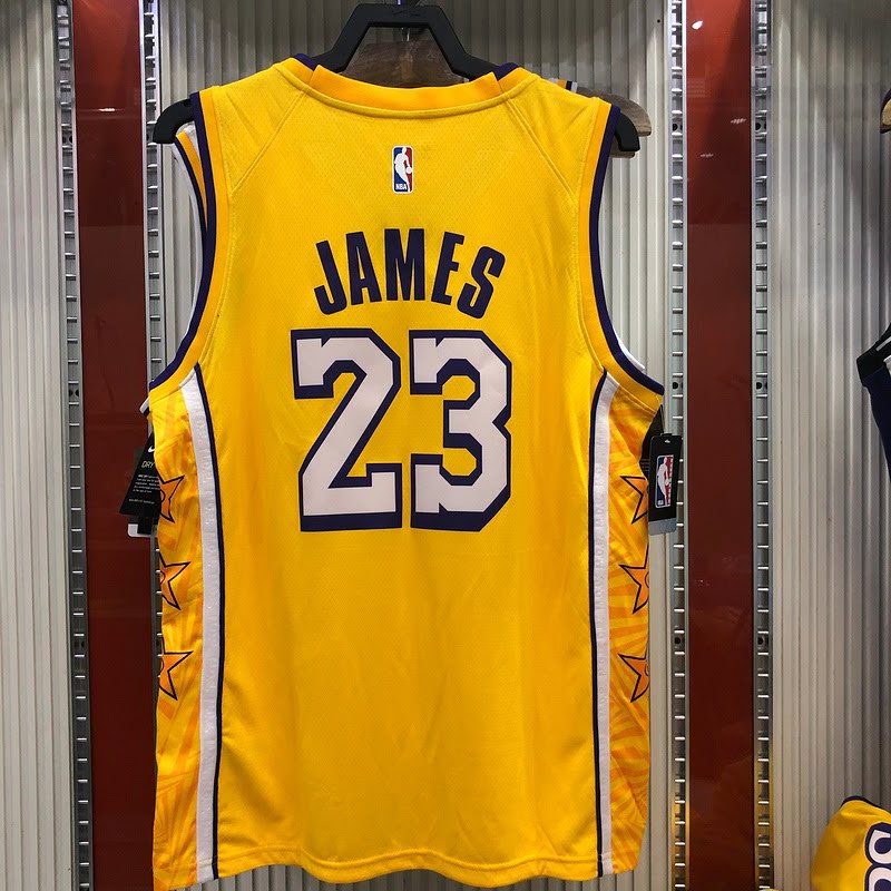 Regata NBA Los Angeles Lakers – James #23 – Amarela – Masculina – Imagem 5