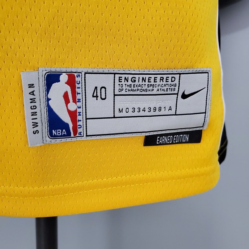 Regata NBA Miami Heat – Wade #3 – 2021 – Amarela – Masculina – Imagem 2