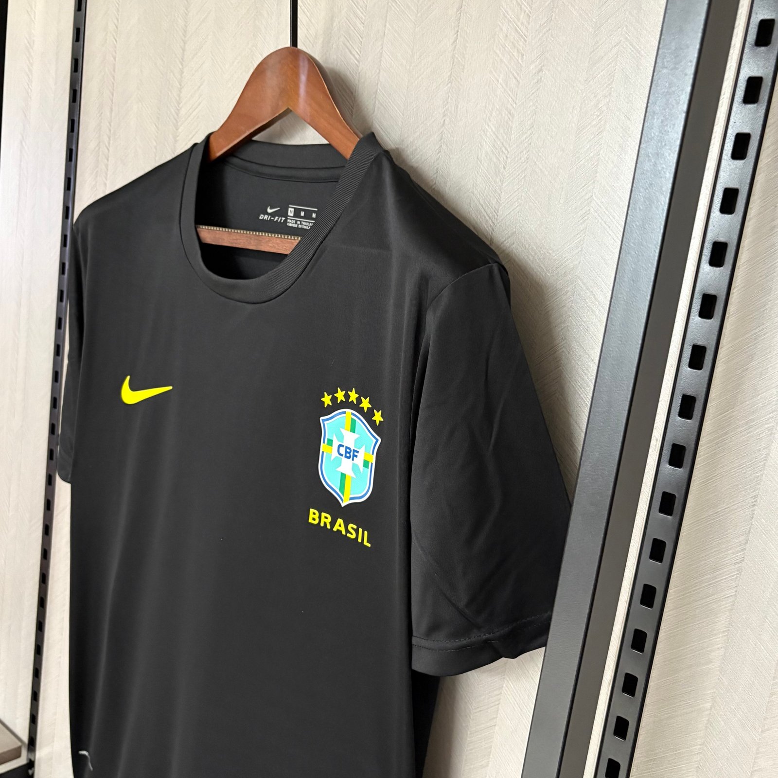 2022 Brazil Training Kit Black Jersey S-XXL - Imagem 3