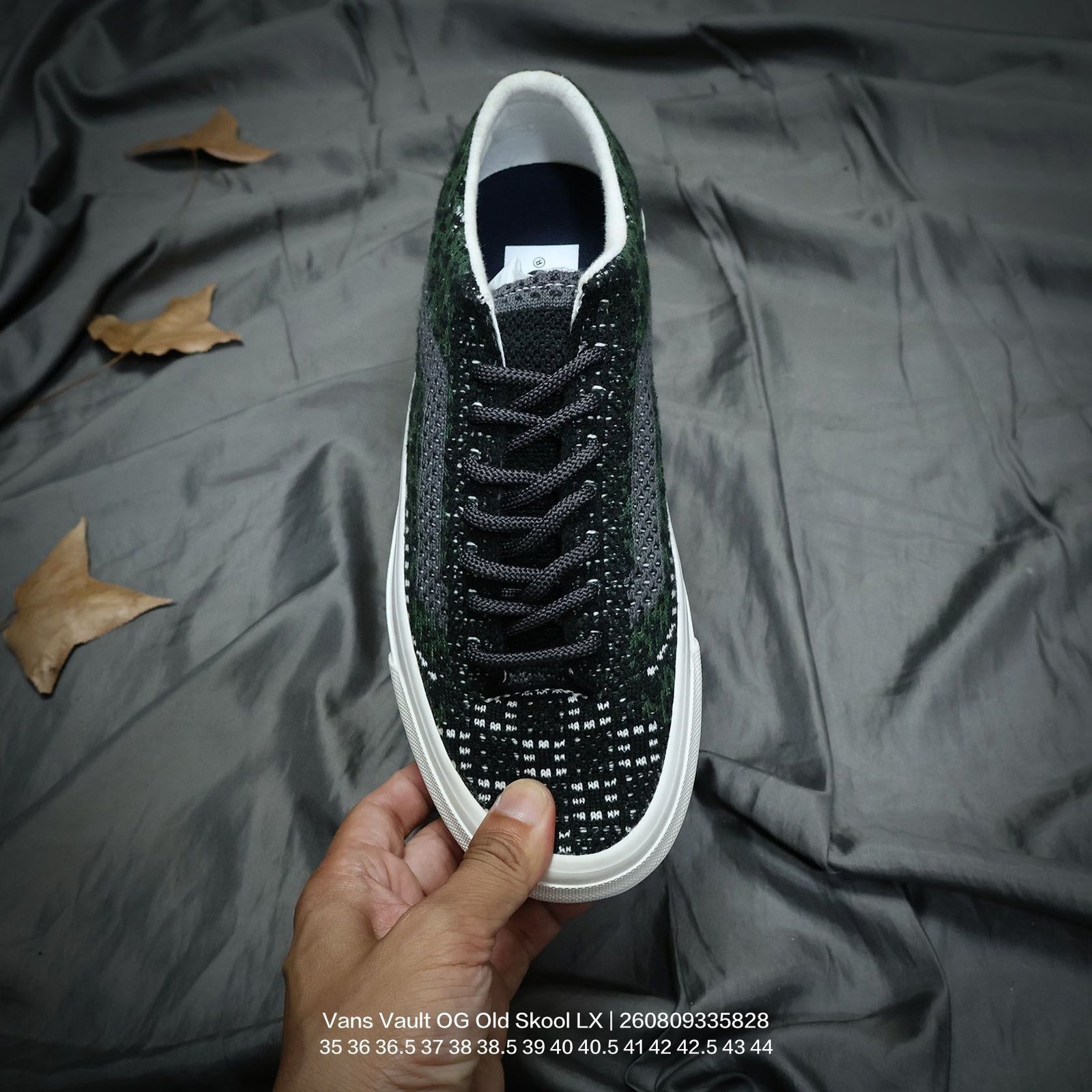 Tênis Vans Vault OG Old Skool LX - Imagem 2