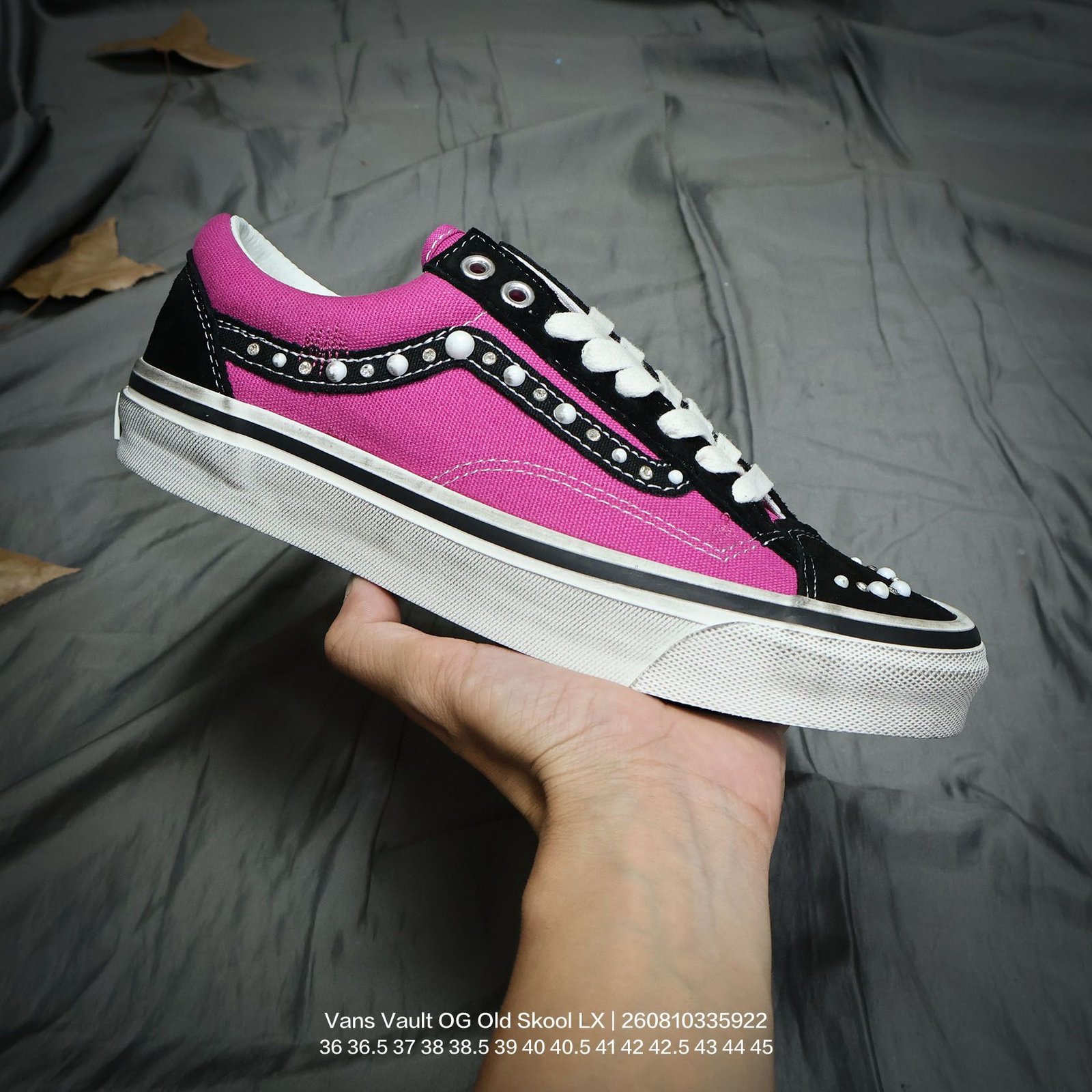 Tênis Vans Vault OG Old Skool LX