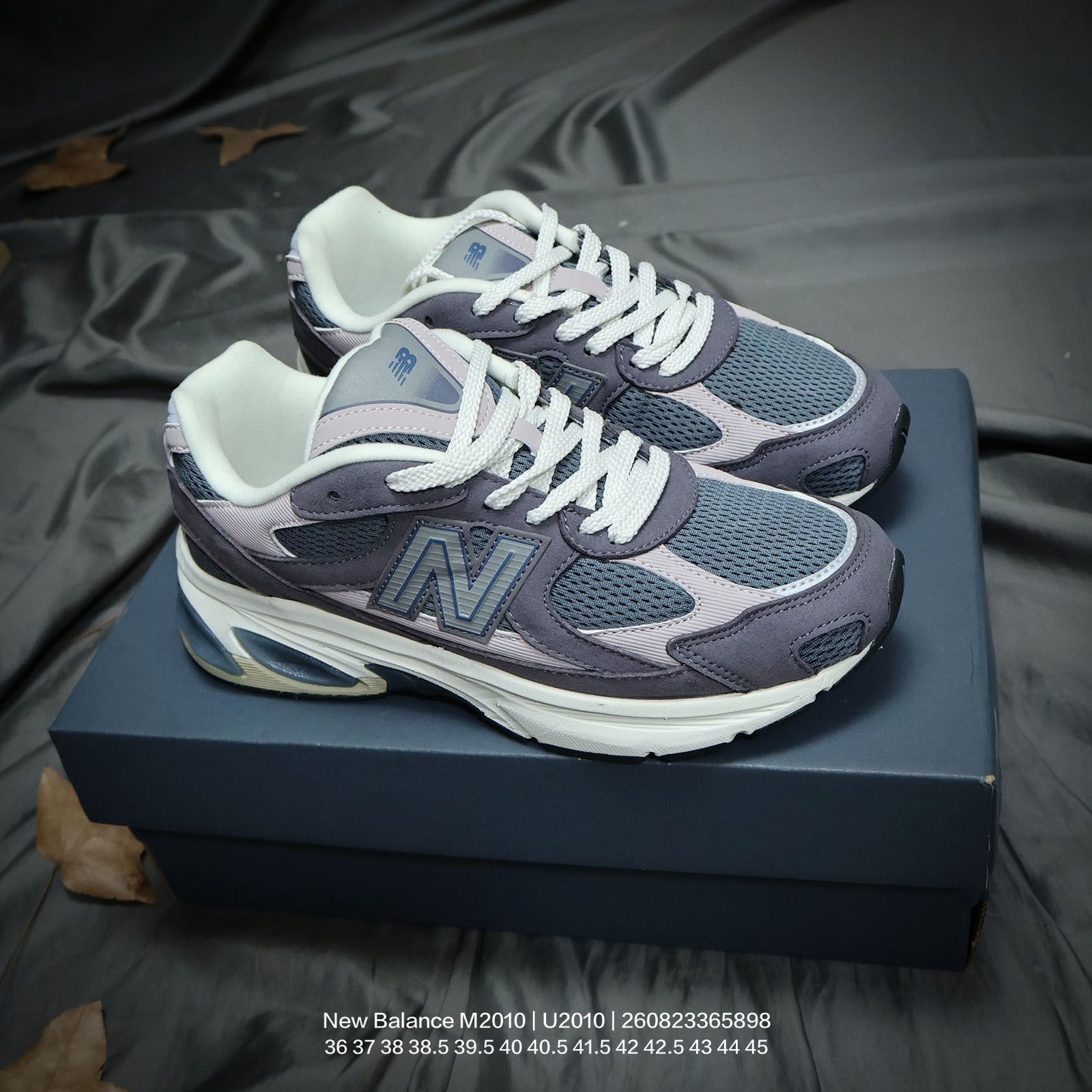 Tênis New Balance M2010
