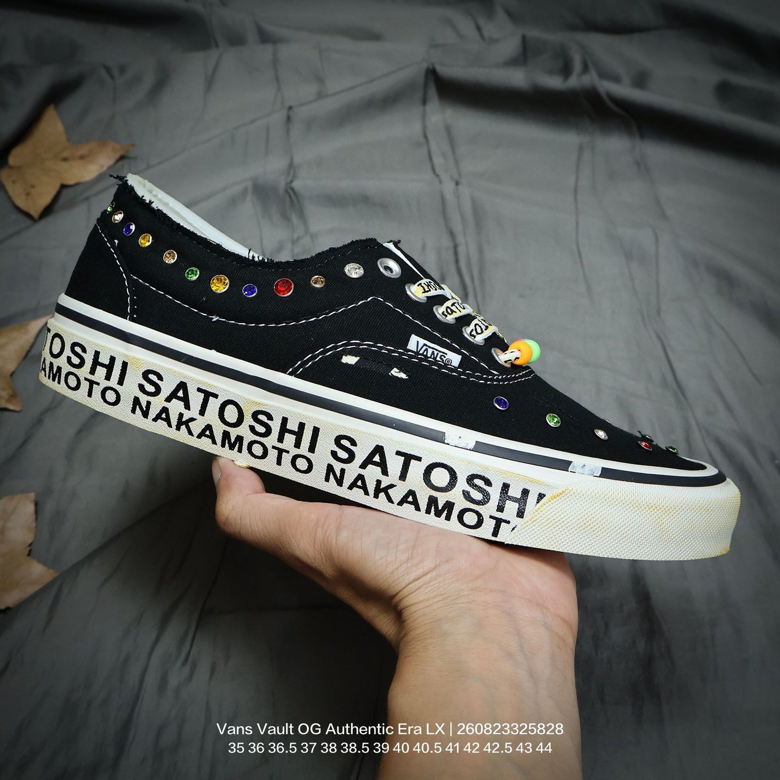 Tênis Vans Vault OG Authentic Era LX