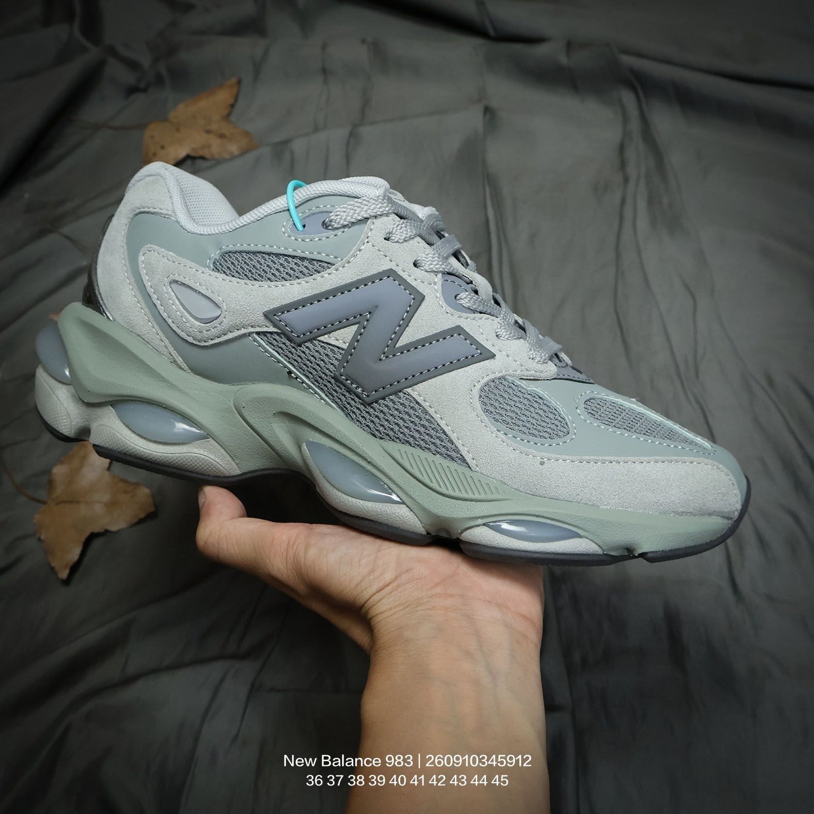 Tênis New Balance 983