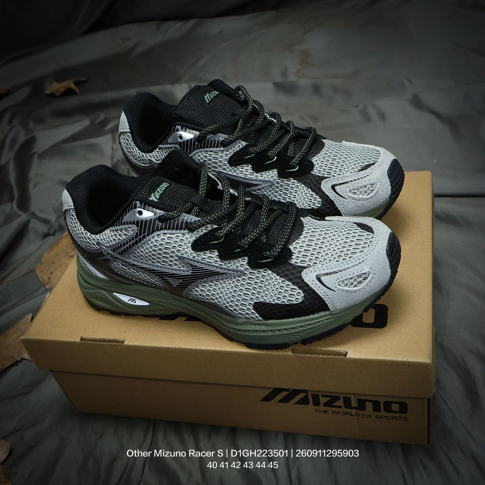 Tênis MIZUNO Racer S