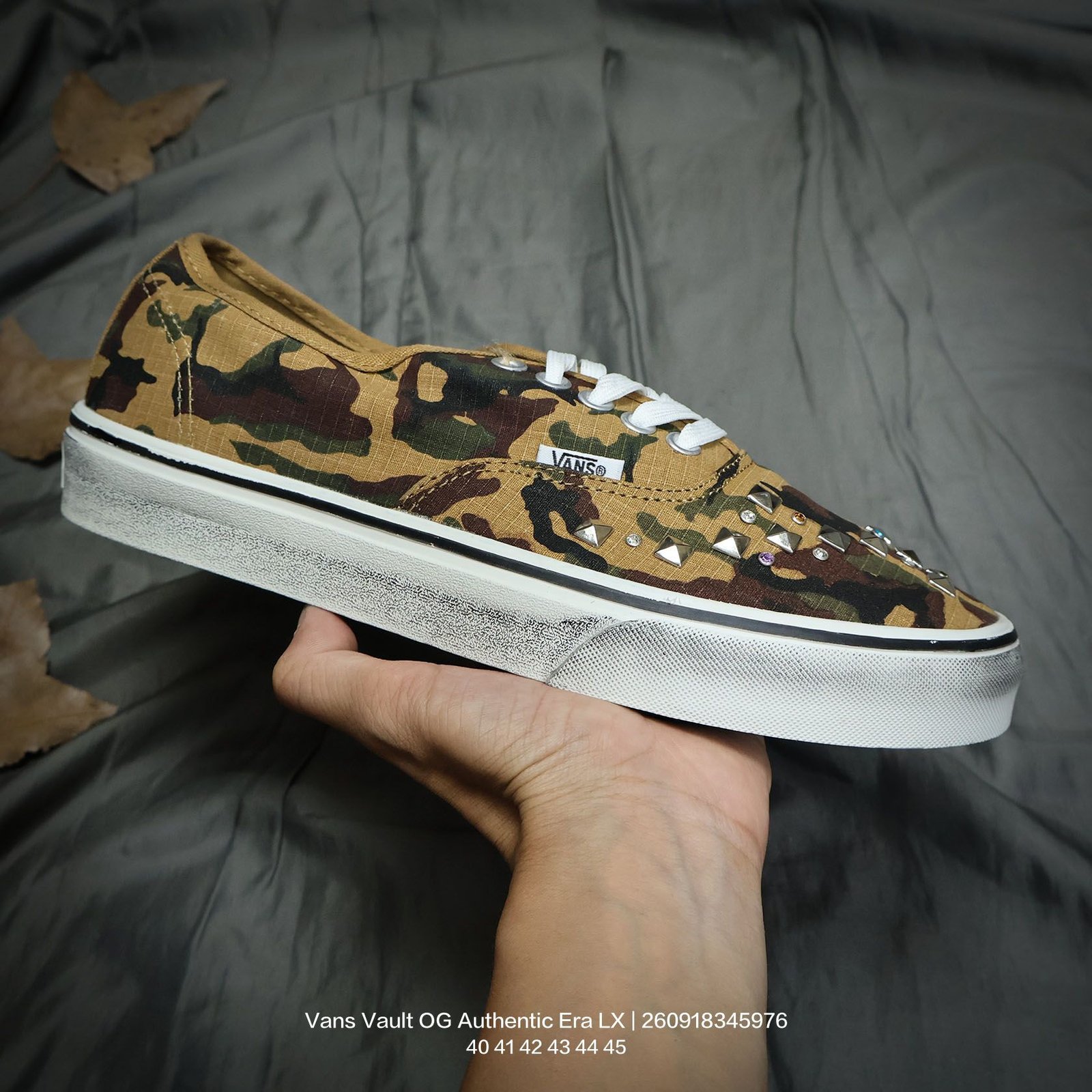 Tênis Vans Vault OG Authentic Era LX