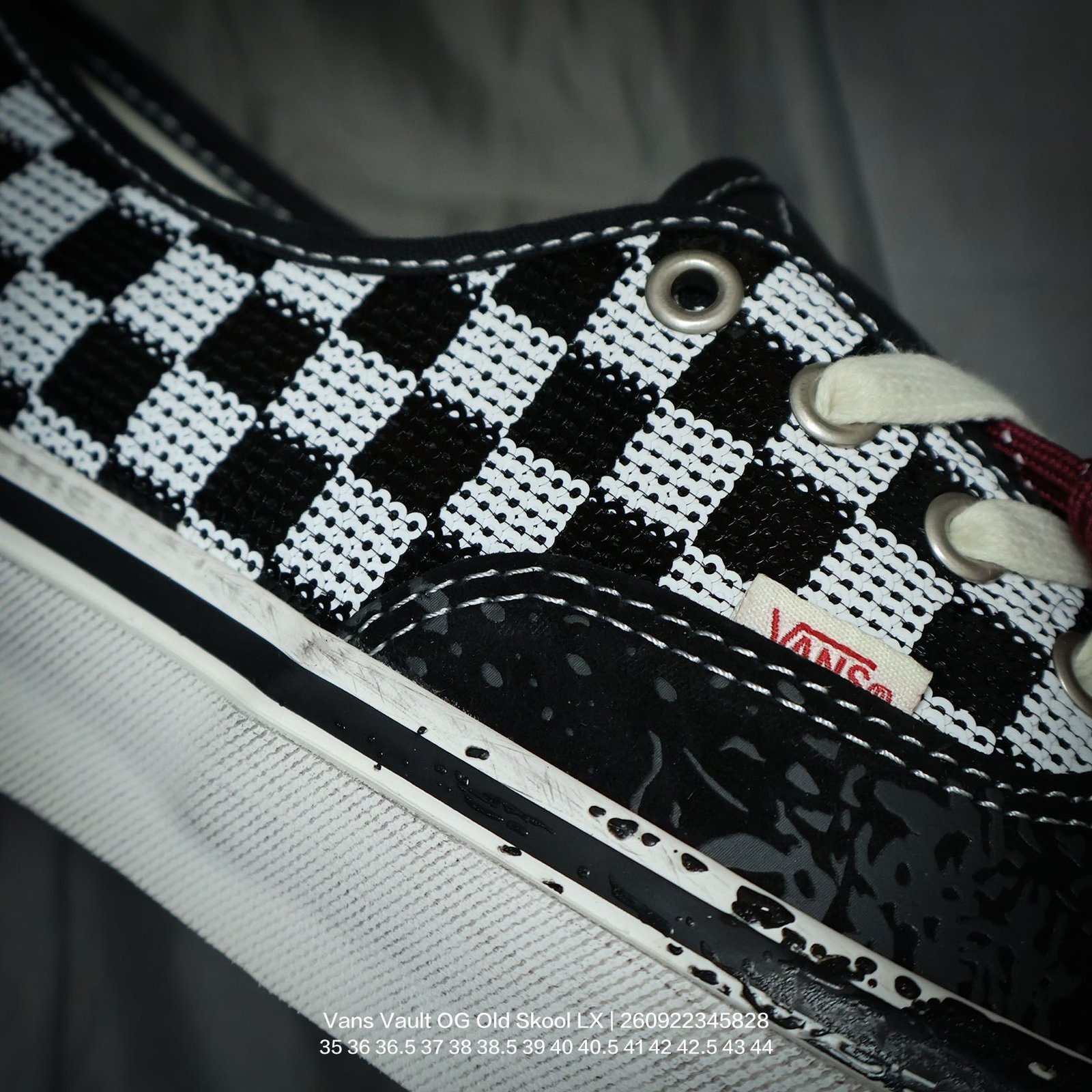 Tênis Vans Vault OG Old Skool LX - Imagem 6