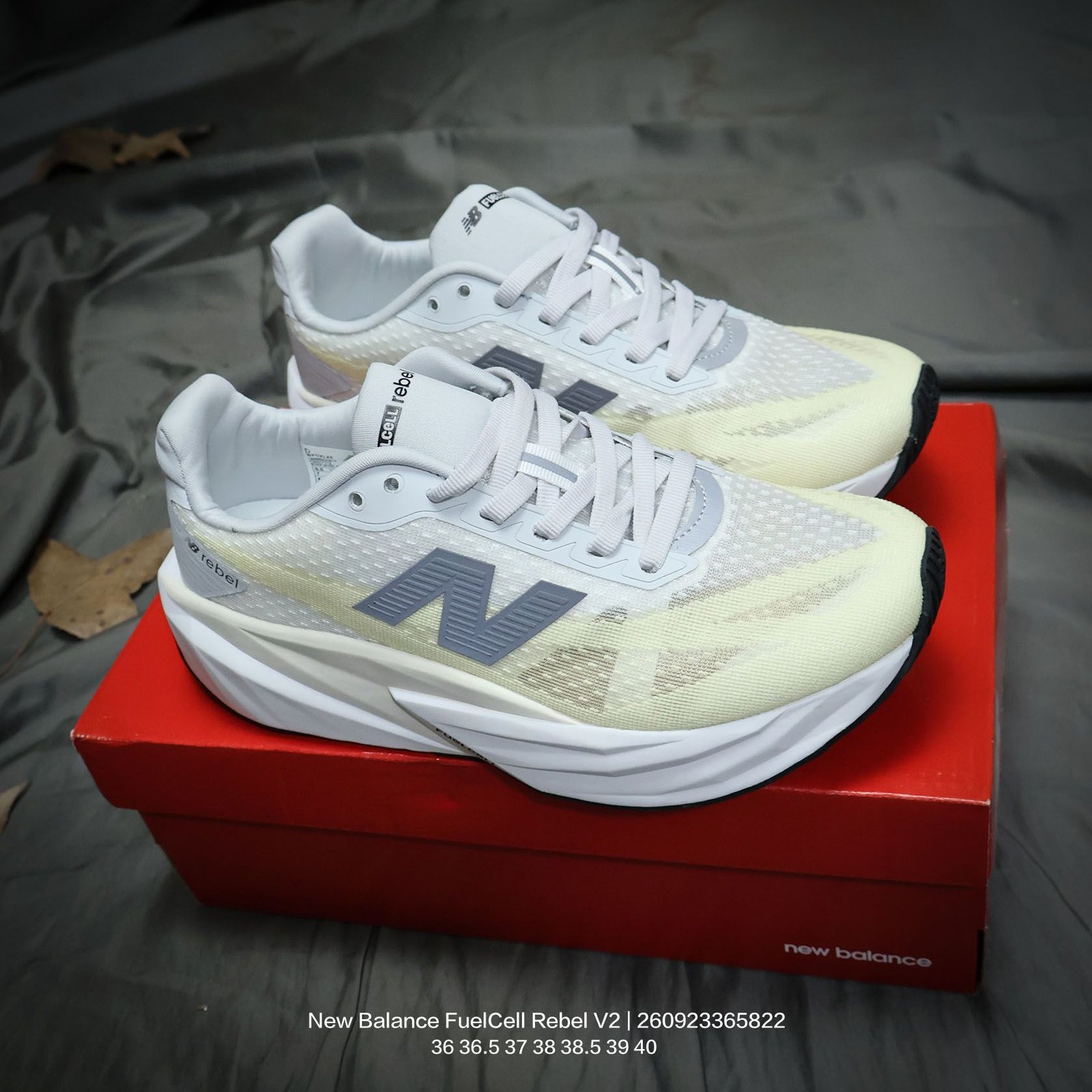 Tênis New Balance FuelCell Rebel V2 - Imagem 9