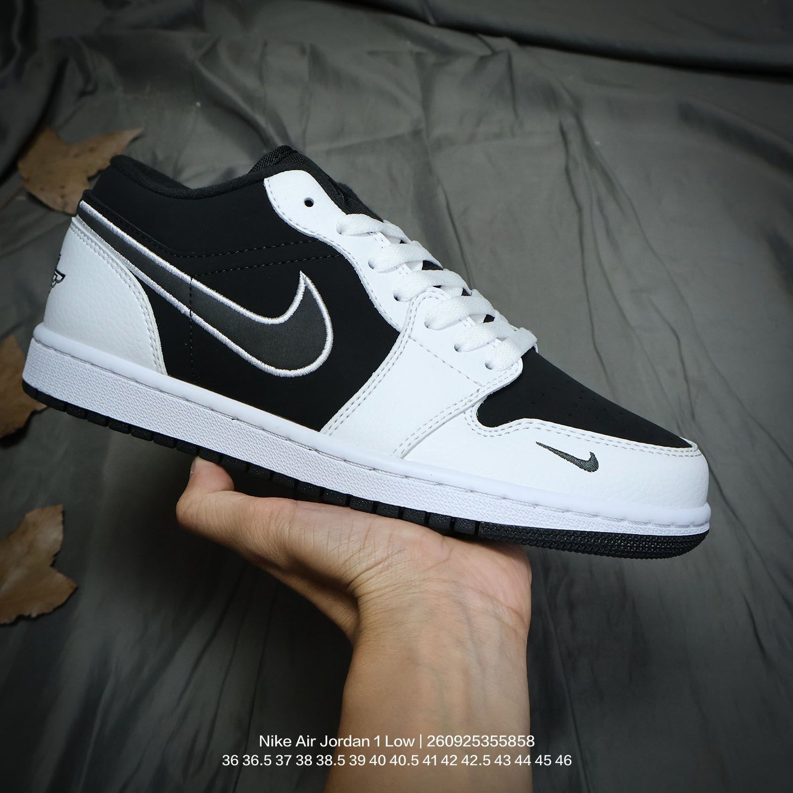 Tênis Nike Air Jordan 1 Low