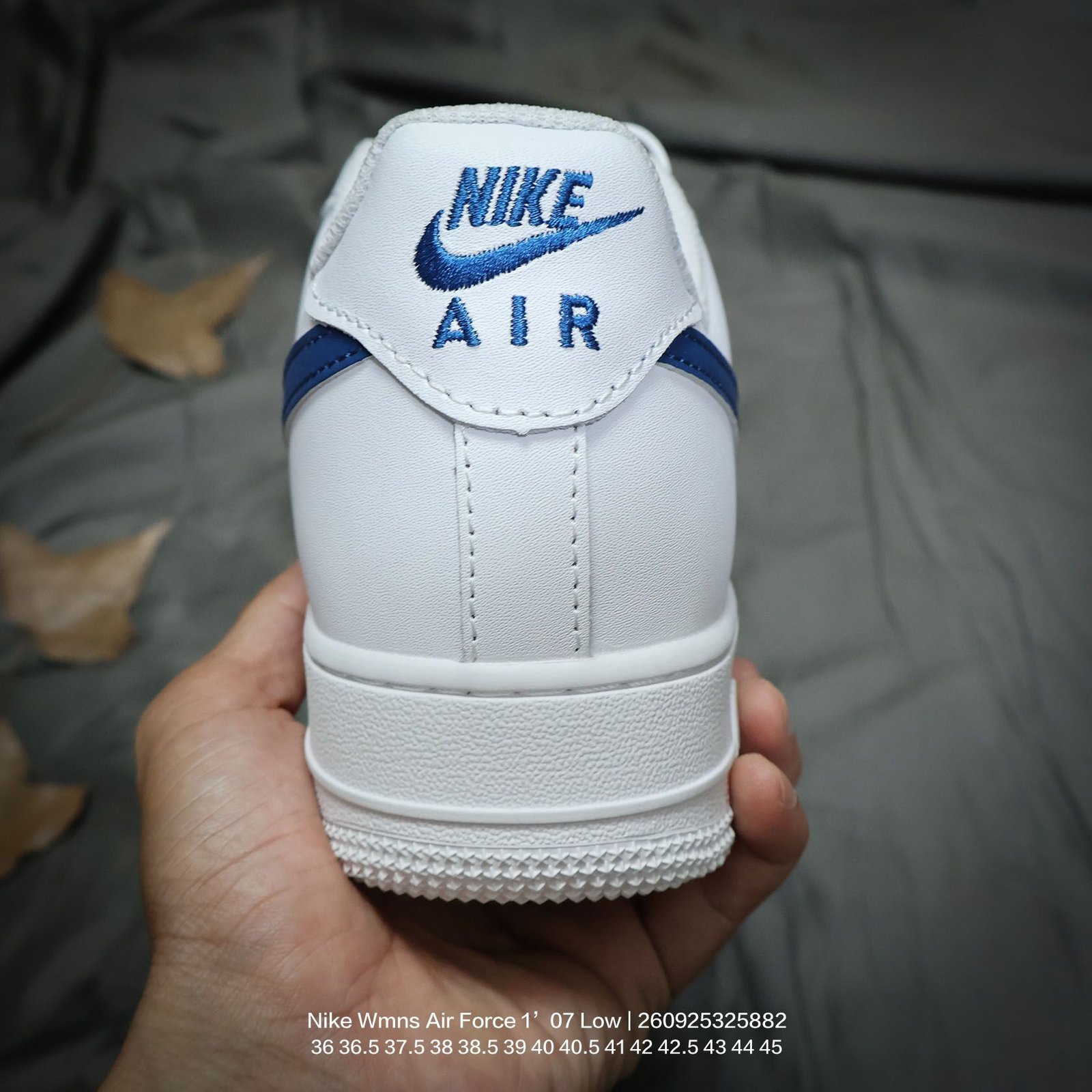 Tênis Nike Wmns Air Force 1 - Imagem 4