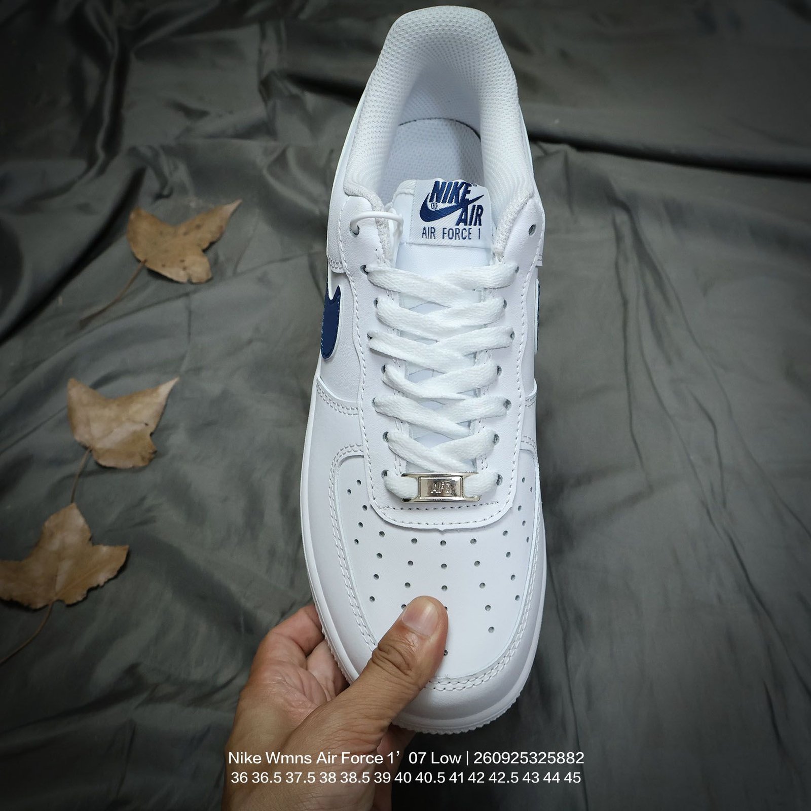 Tênis Nike Wmns Air Force 1 - Imagem 2