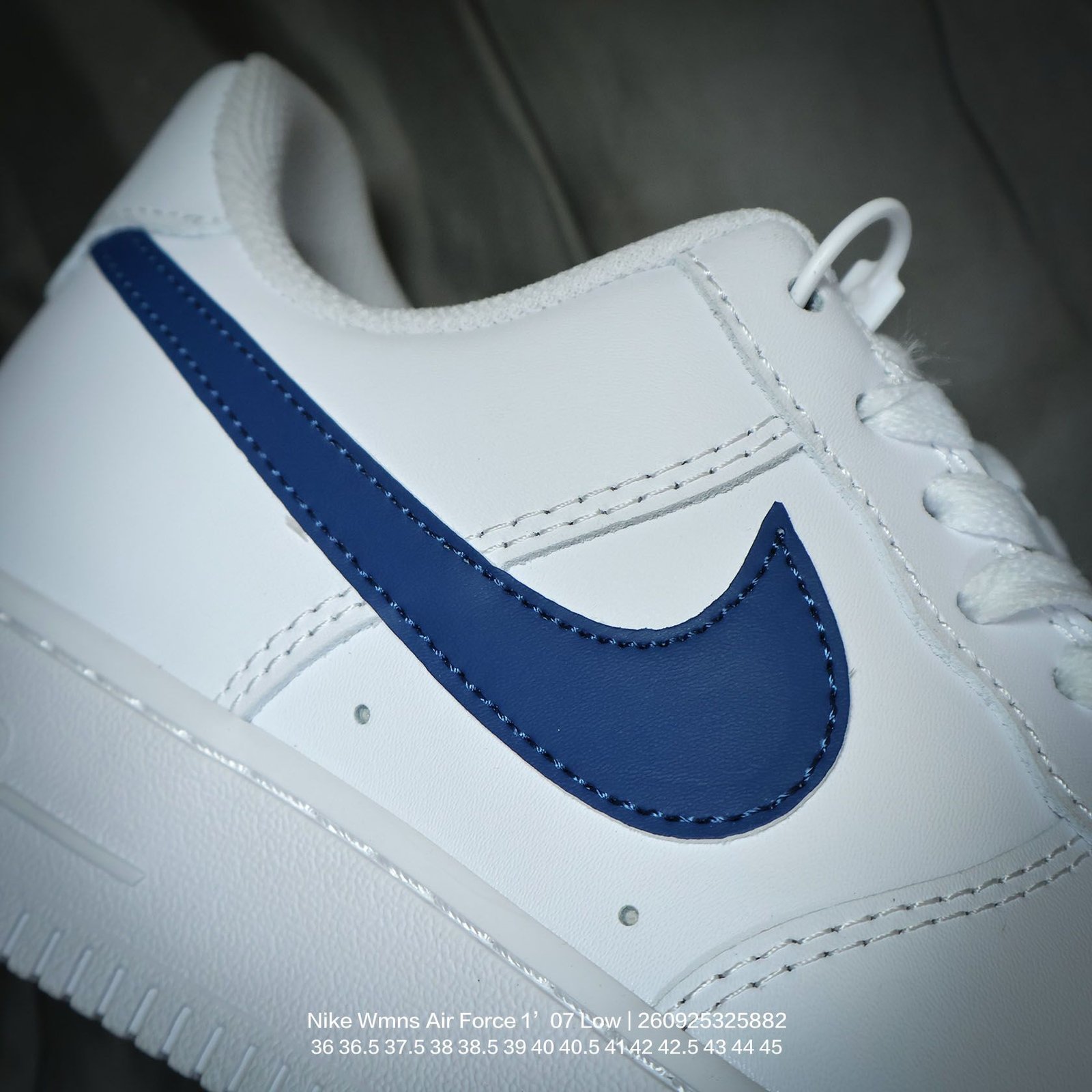 Tênis Nike Wmns Air Force 1 - Imagem 6