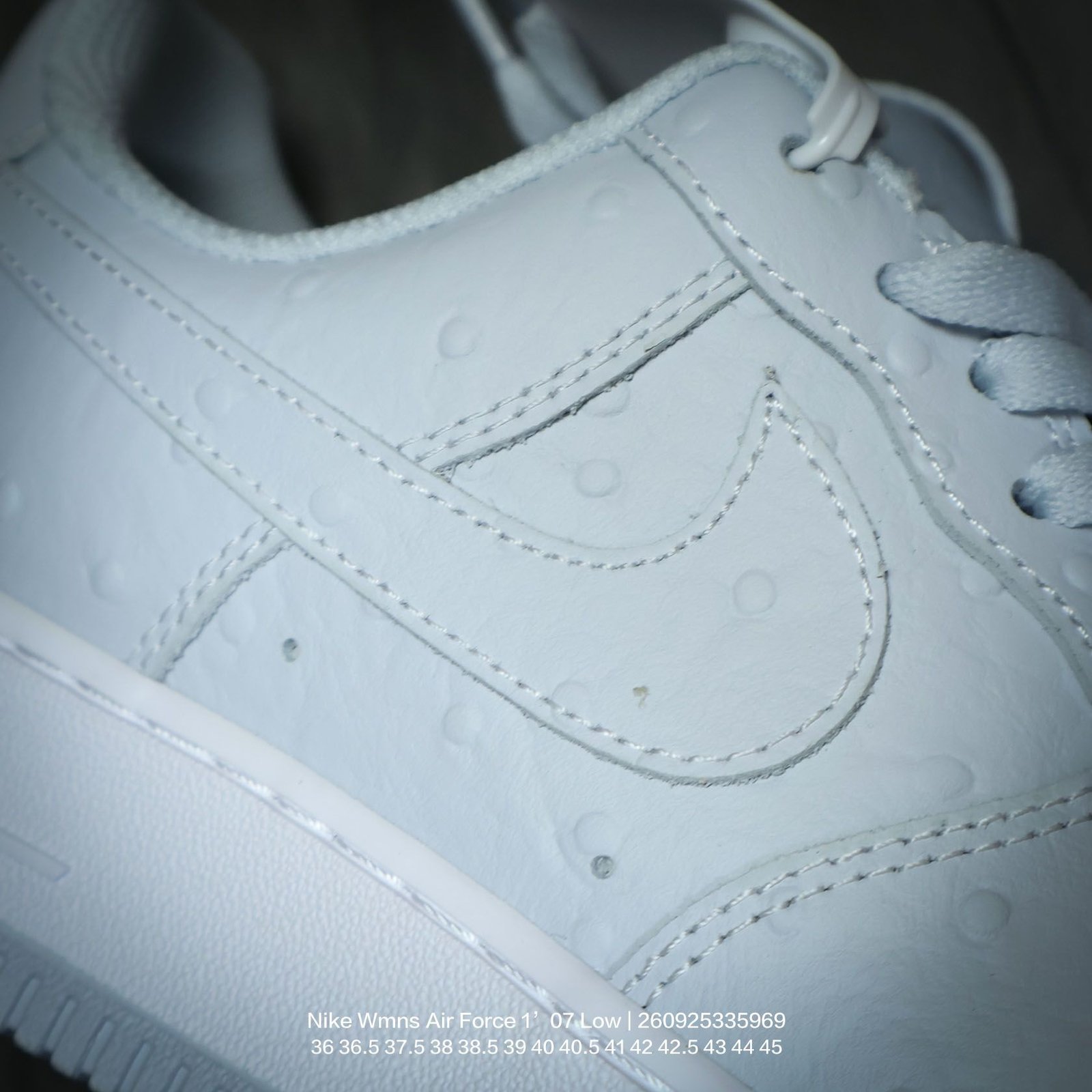 Tênis Nike Wmns Air Force 1 - Imagem 6