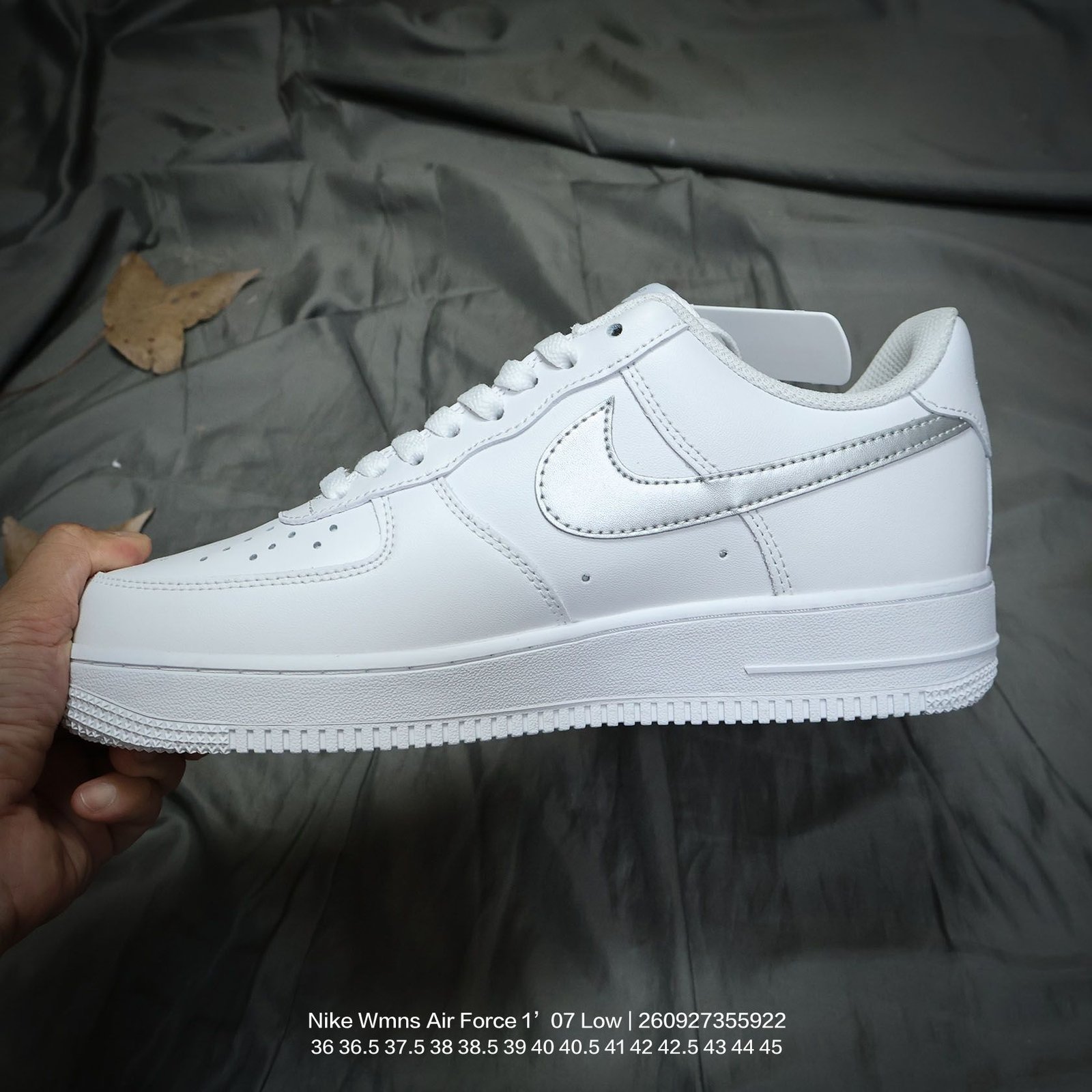 Tênis Nike Wmns Air Force 1 - Imagem 3