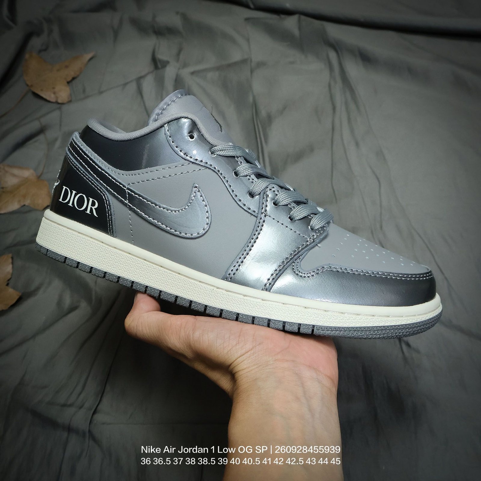 Tênis Nike Air Jordan 1 Low OG SP