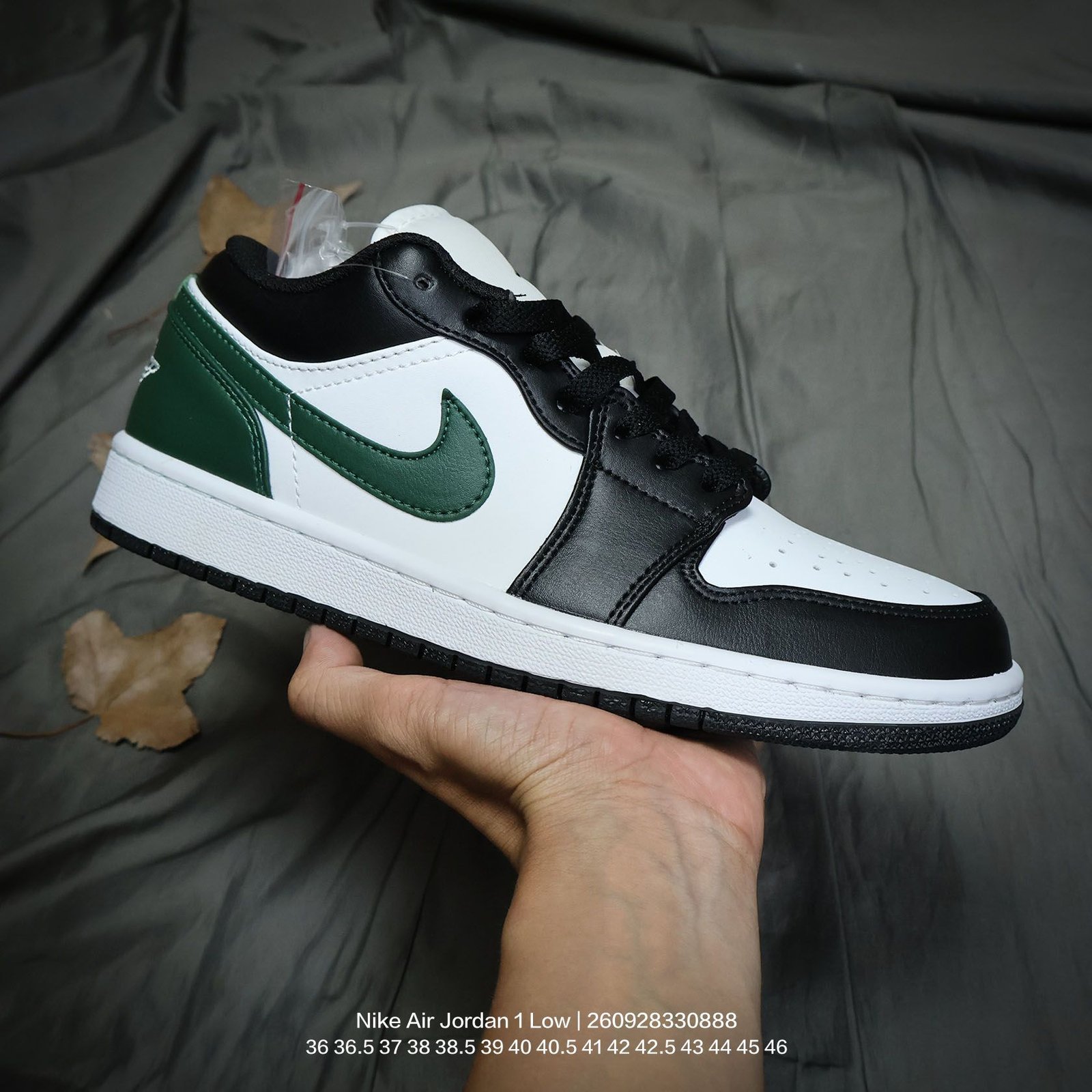 Tênis Nike Air Jordan 1 Low