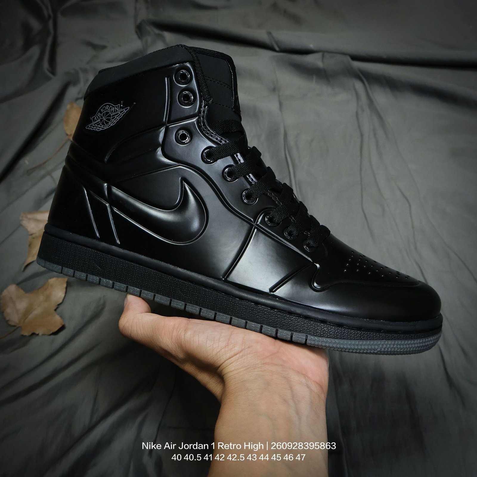 Tênis Nike Air Jordan 1 Retro High OG