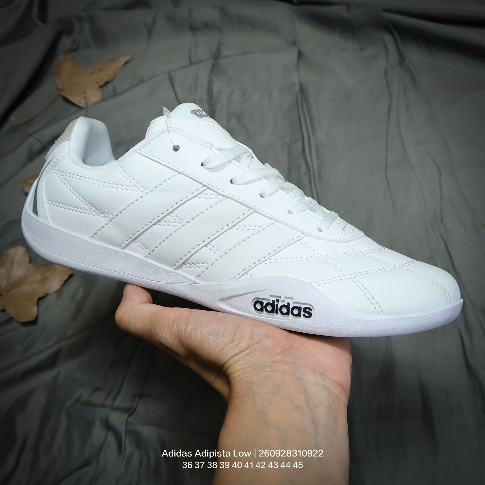 Tênis Adidas Adipista Low