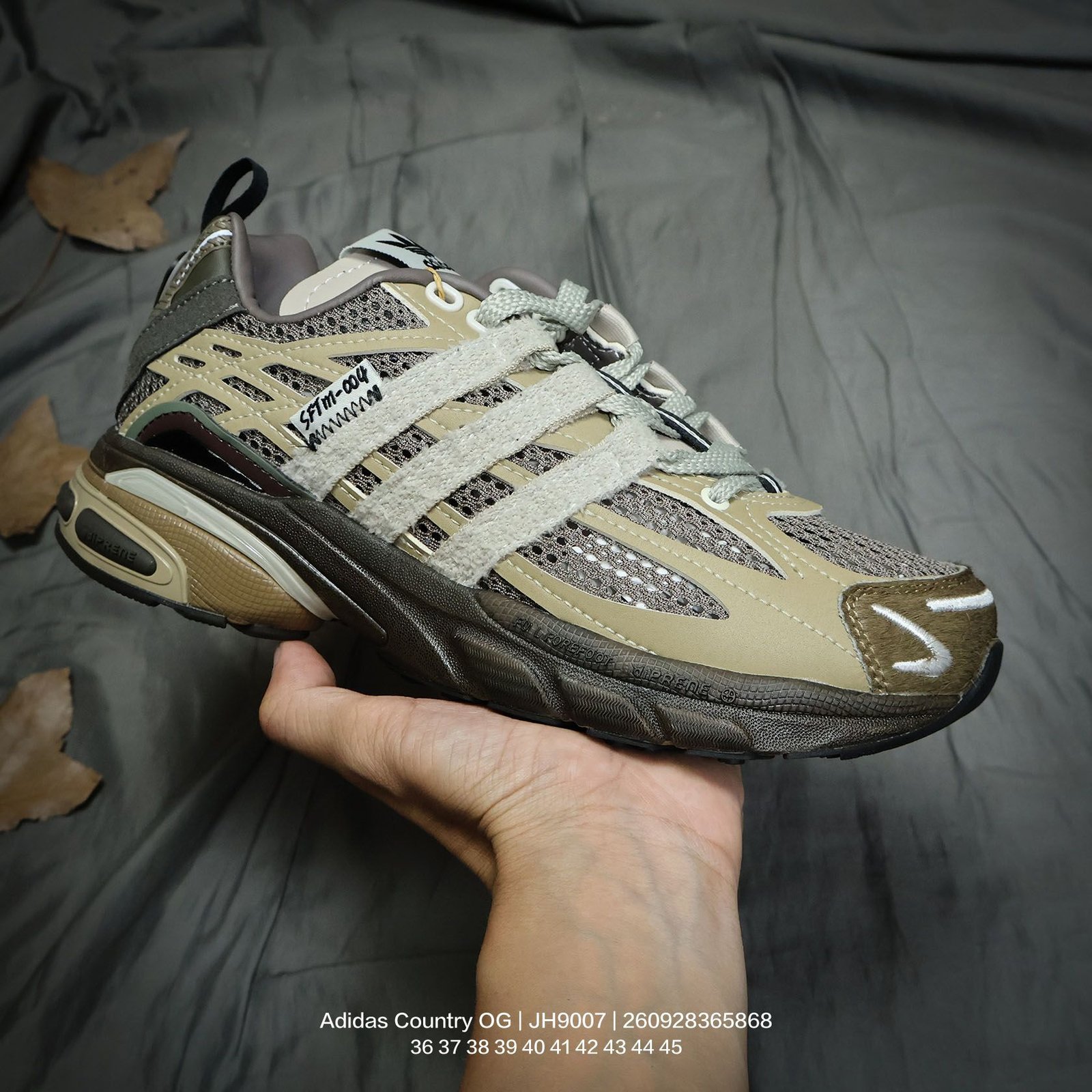 Tênis Adidas Country OG