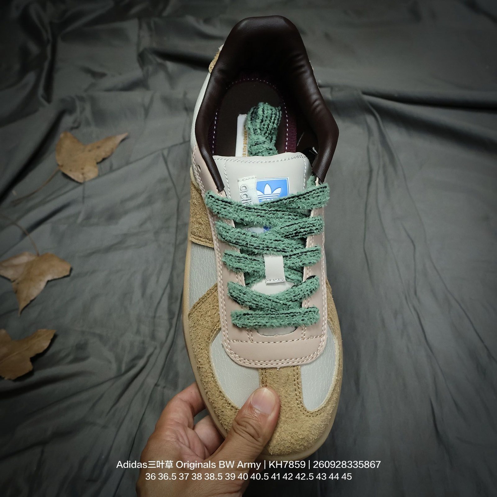 Tênis Adidas KH7859 - Imagem 2