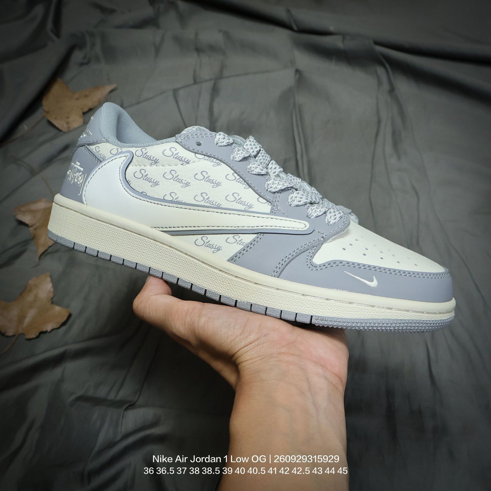 Tênis Nike Air Jordan 1 Low OG