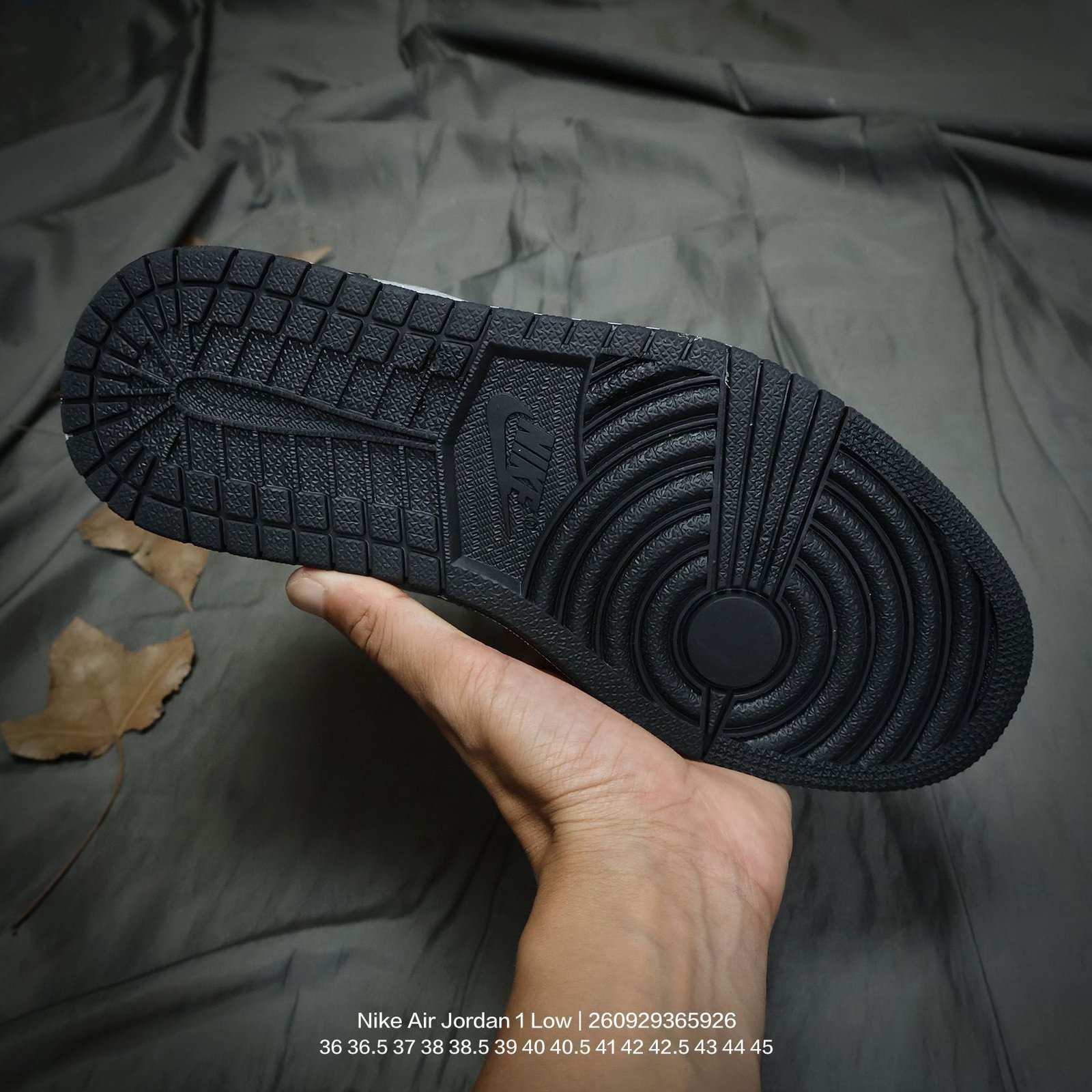 Tênis Nike Air Jordan 1 Low - Imagem 5