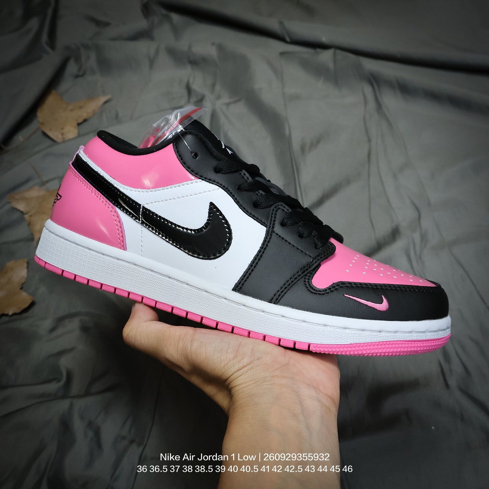Tênis Nike Air Jordan 1 Low