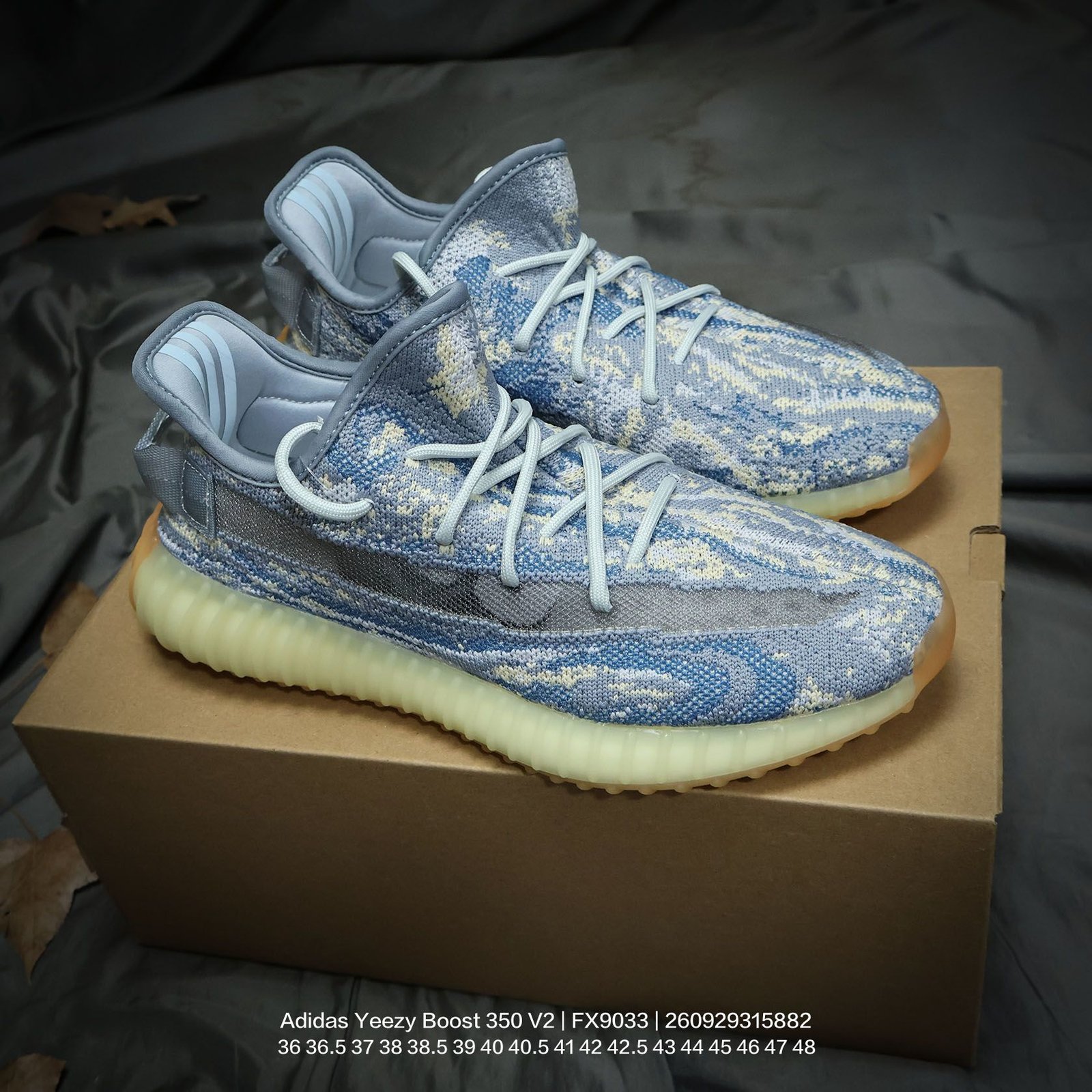 Tênis Adidas Yeezy Boost 350 V2
