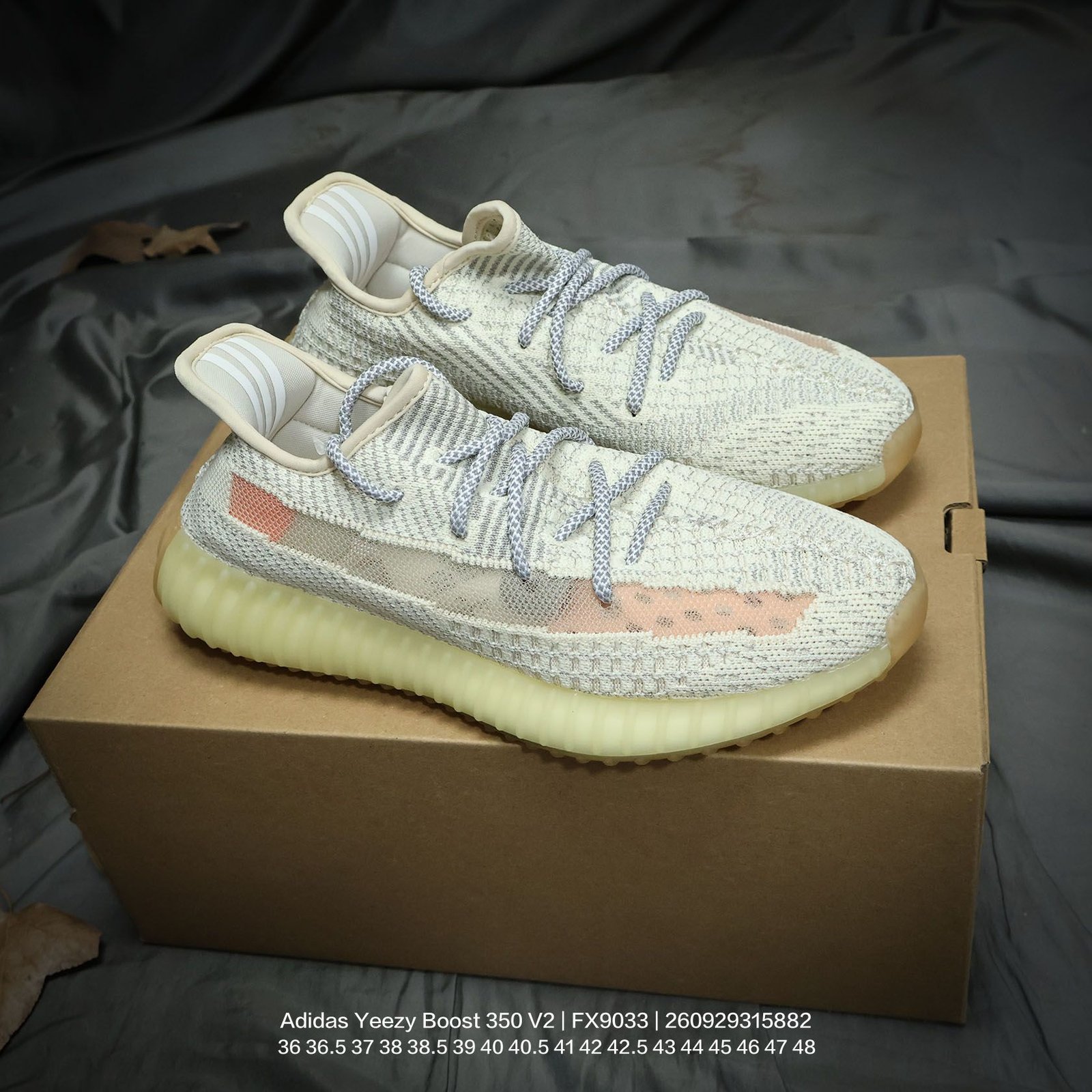 Tênis Adidas Yeezy Boost 350 V2