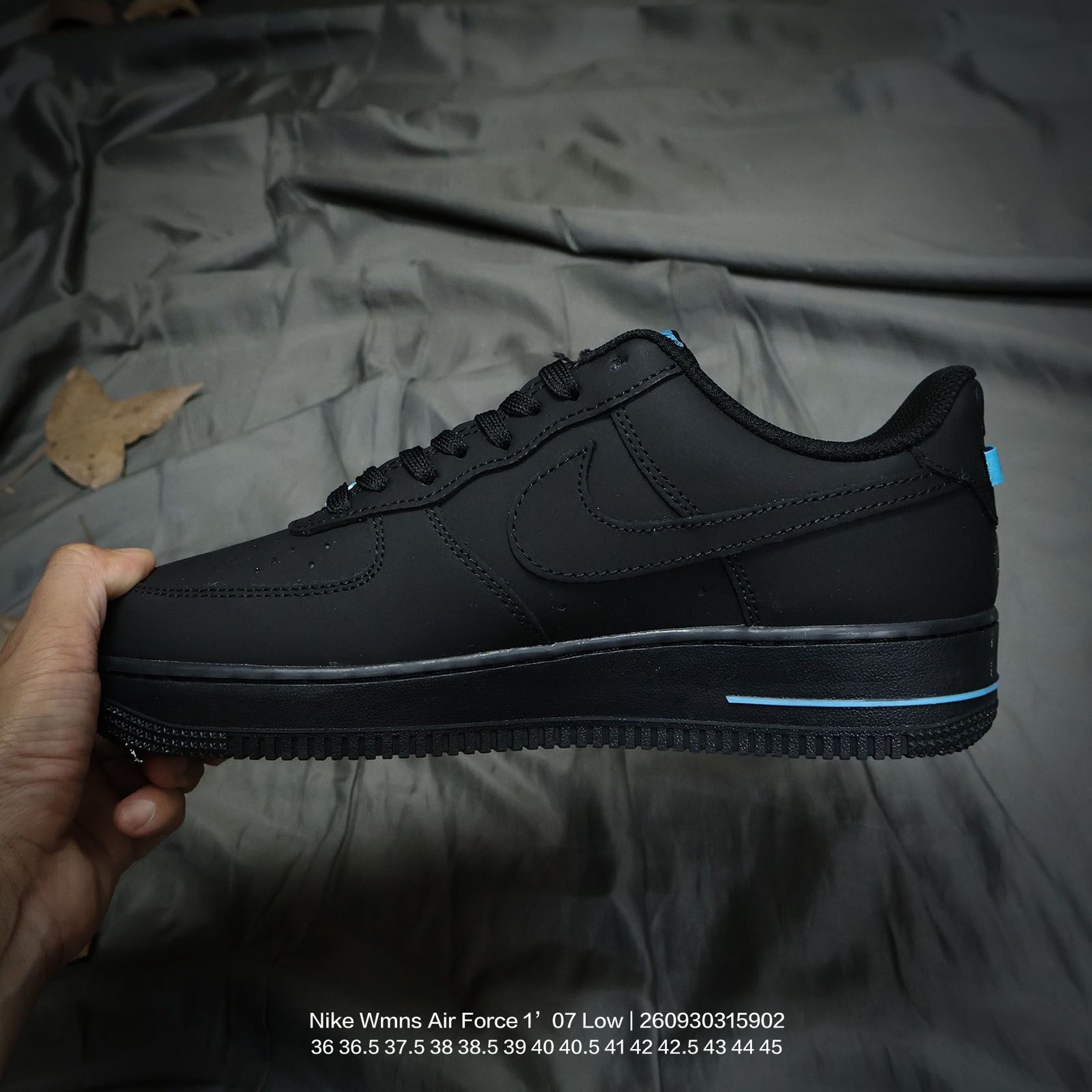 Tênis Nike Wmns Air Force 1 - Imagem 3