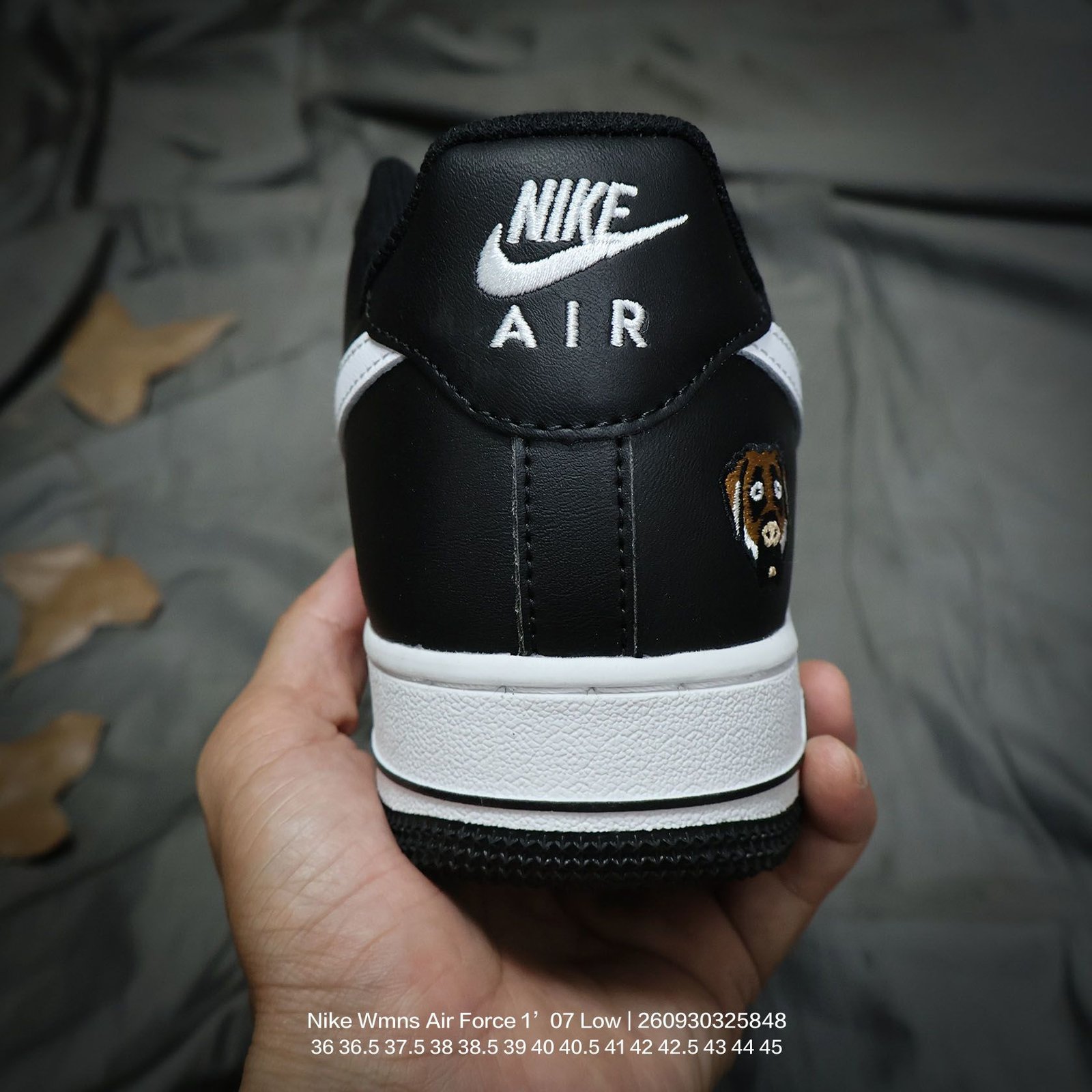 Tênis Nike Wmns Air Force 1 - Imagem 4